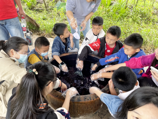 品味經典 筑夢童年 爭做新時代好少年